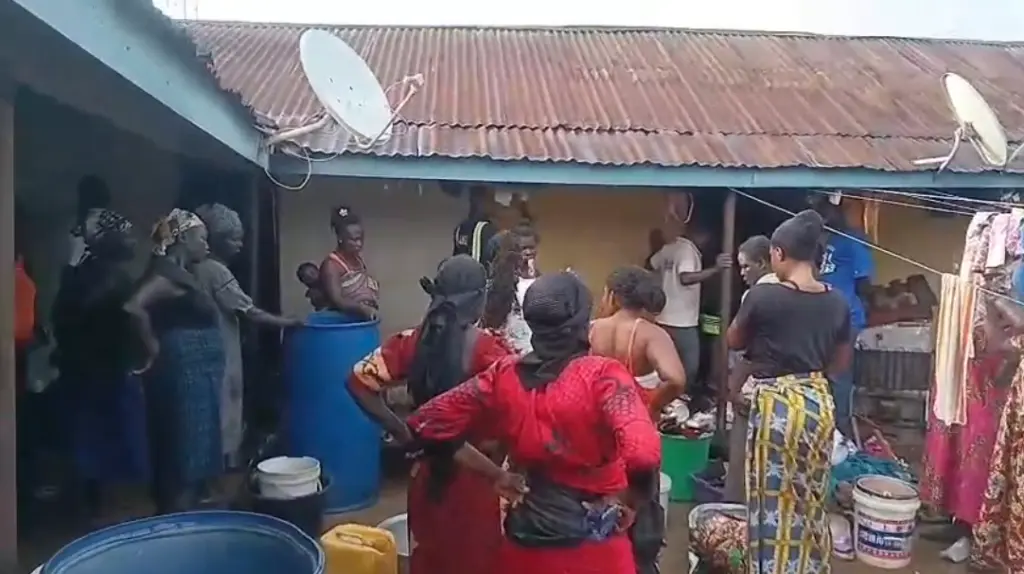 Fire destroys 3-bedroom house at Bogyawe Fire destroys 3-bedroom house at Bogyawe