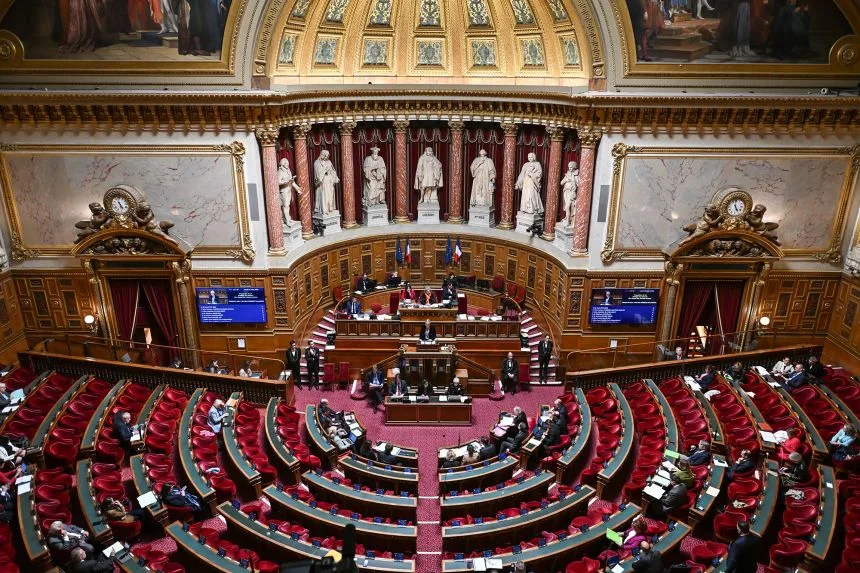 Members of the French Senate debate a draft law that aims to ban social media access for children under 15, in Paris, France, on March 31, 2026.
