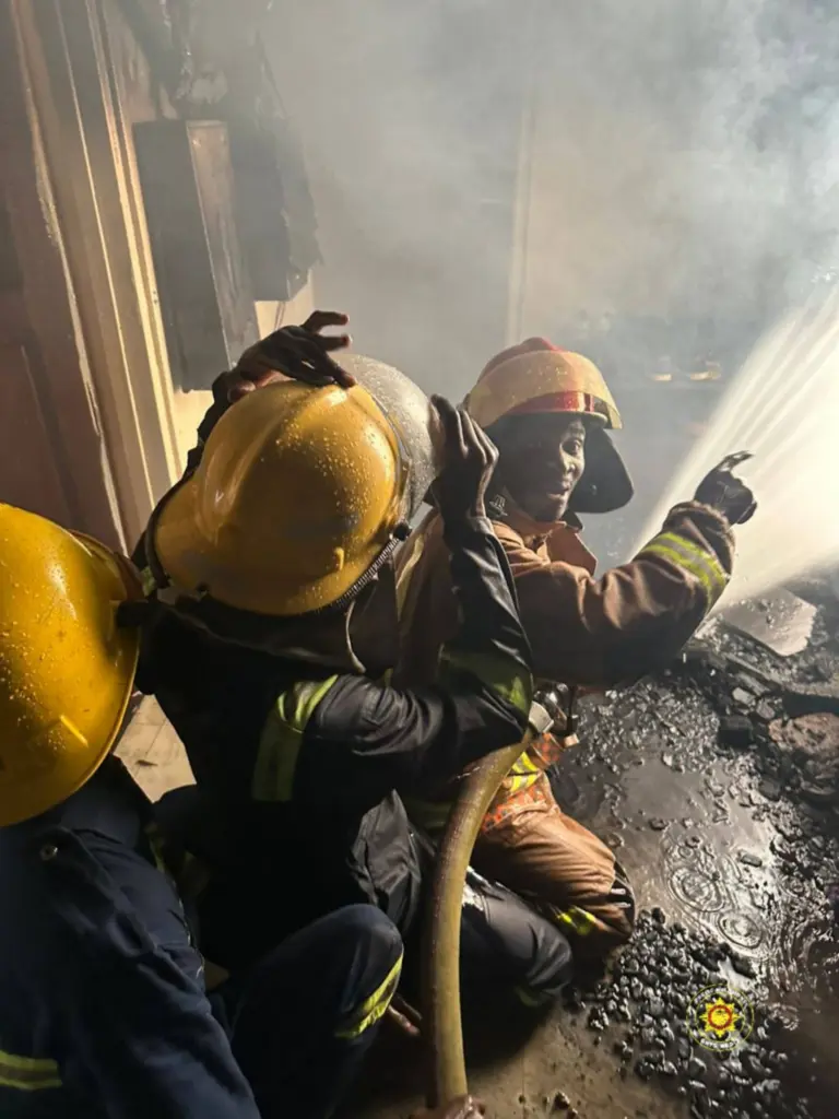 Fire destroys bedroom in Tantra Hill apartment