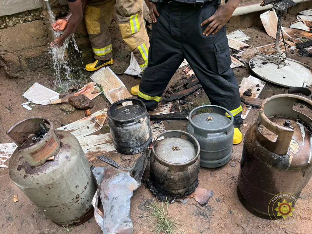 Fire destroys six-bedroom house in Koforidua Fire destroys six-bedroom house in Koforidua