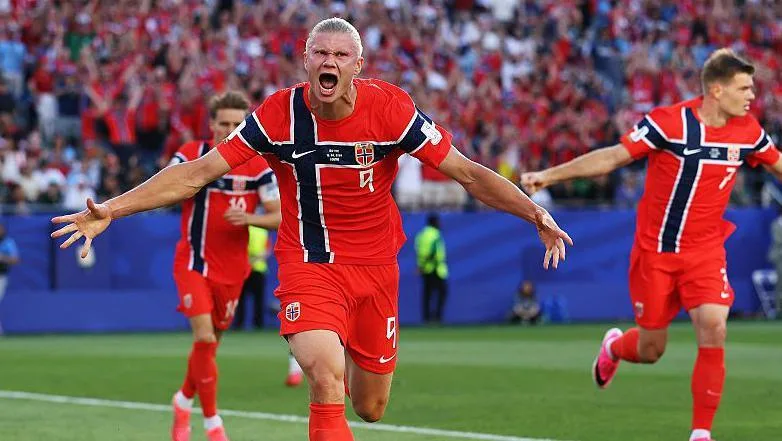 Erling Haaland celebrating for Norway