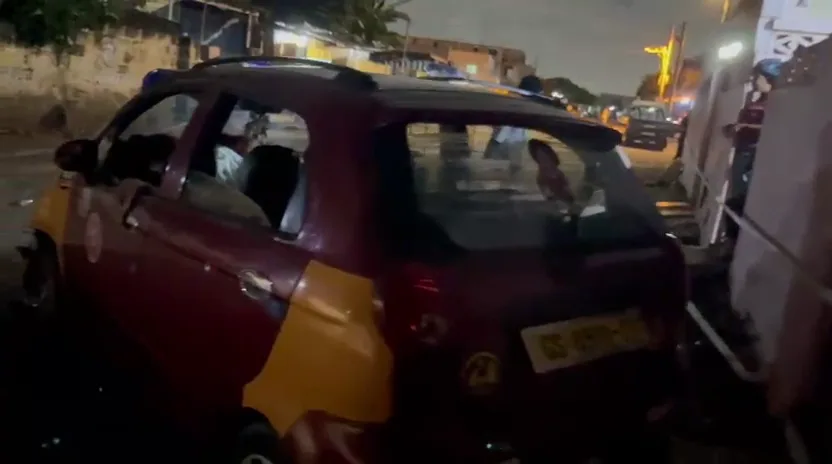 Suspected armed robber dies from gunshot wound after snatching a taxi at La