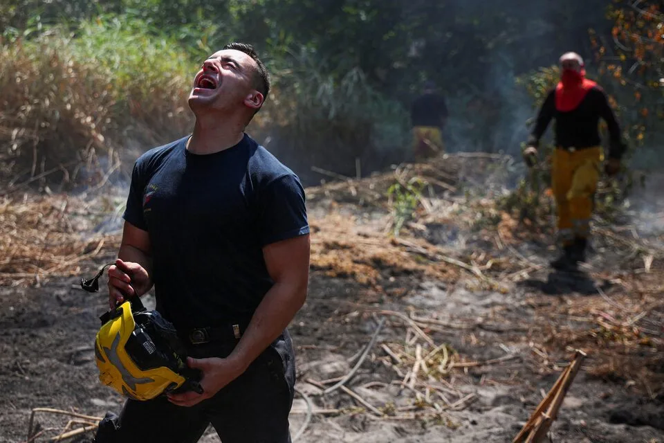 Major wildfire stabilises in central Spain but rising temperatures bring new alerts Major wildfire stabilises in central Spain but rising temperatures bring new alerts