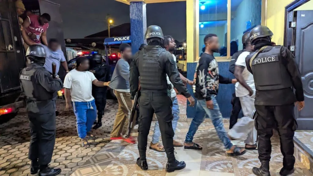 A/R: Police bust suspected human trafficking ring, arrest 186 including 100 foreign nationals