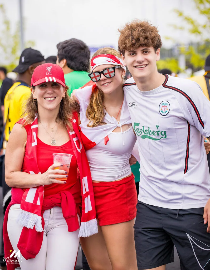 Boston is red, gold and green: The best photos from Ghana vs England