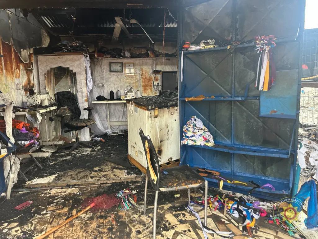 Fire destroys multiple structures at Anansekrom, La