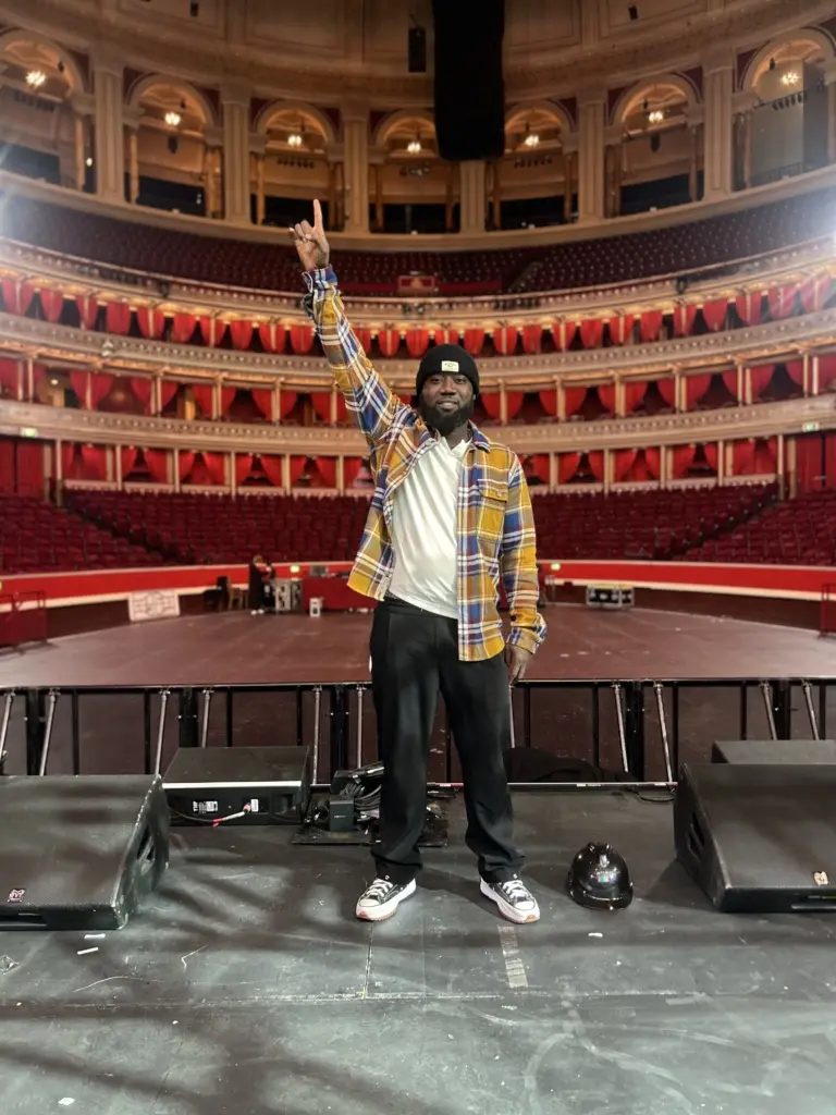 MC Abeiku Sarkcess ignites Sarkodie’s Rapperholic UK with high-energy command