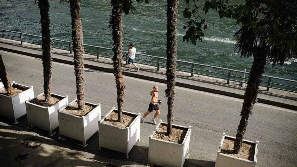 Europe's heatwave shifts east as France raises health alert to highest level Europe's heatwave shifts east as France raises health alert to highest level