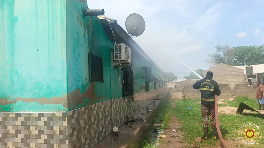 Fire damages three rooms in Sokabisi compound house; seven others saved Fire damages three rooms in Sokabisi compound house; seven others saved