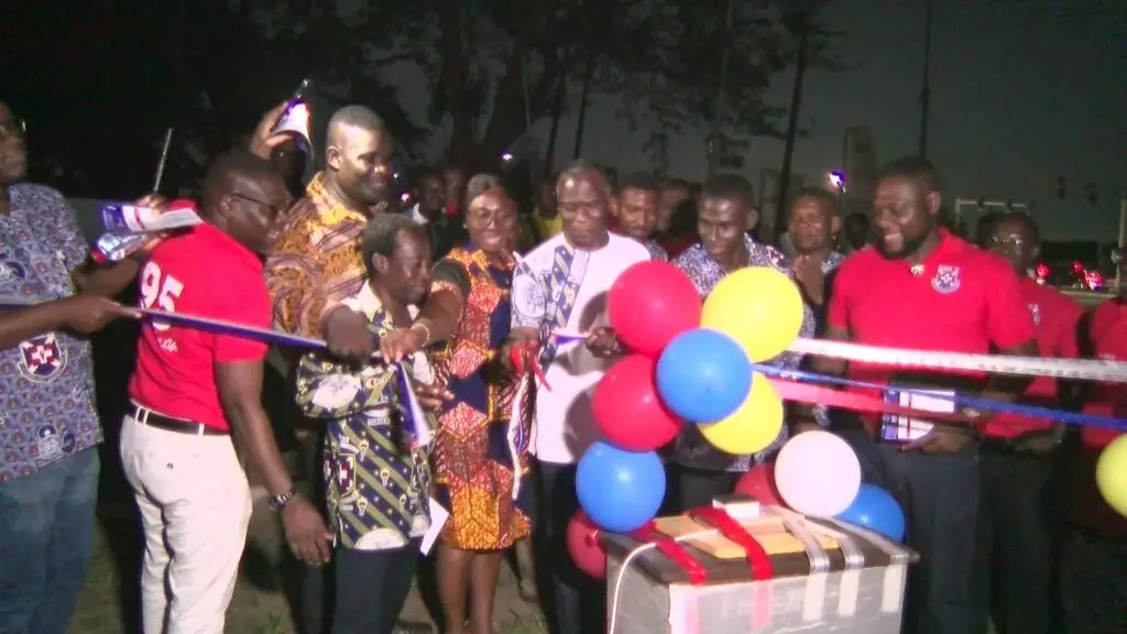 Ɔdadeɛ 95 marks reunion with GH₵200k Solar Project at PRESEC-Legon Ɔdadeɛ 95 marks reunion with GH₵200k Solar Project at PRESEC-Legon