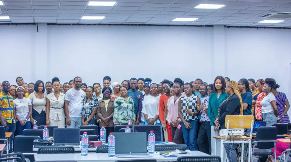 Over 300 women equipped to break into digital trade as Click-to-Cargo Programme ends in Accra