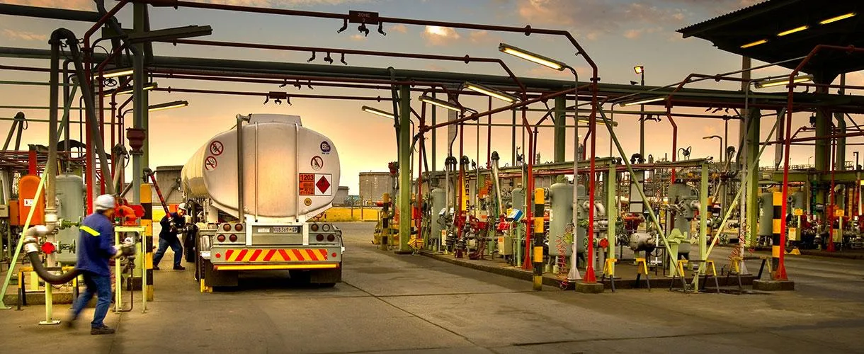 Indian Oil Corporation (IOC) has signed a deal with Algeria's Sonatrach to import LPG starting in 2027, aiming to diversify away from Middle Eastern suppliers.