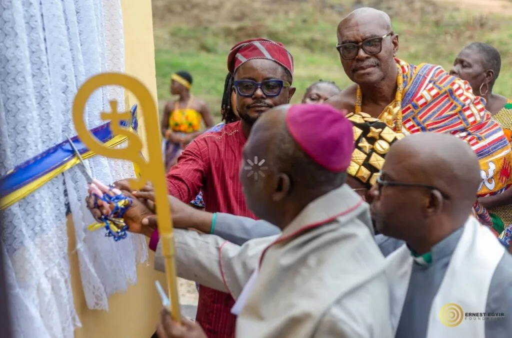 Saltpond Methodist A Basic School receives 10-seater toilet facility from alumnus