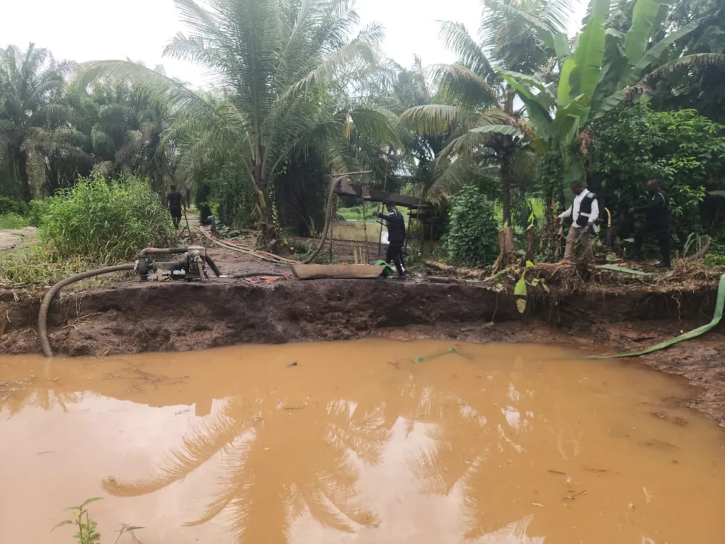 3 arrested as police storm galamsey site on Ghana Water pipeline at Efutu