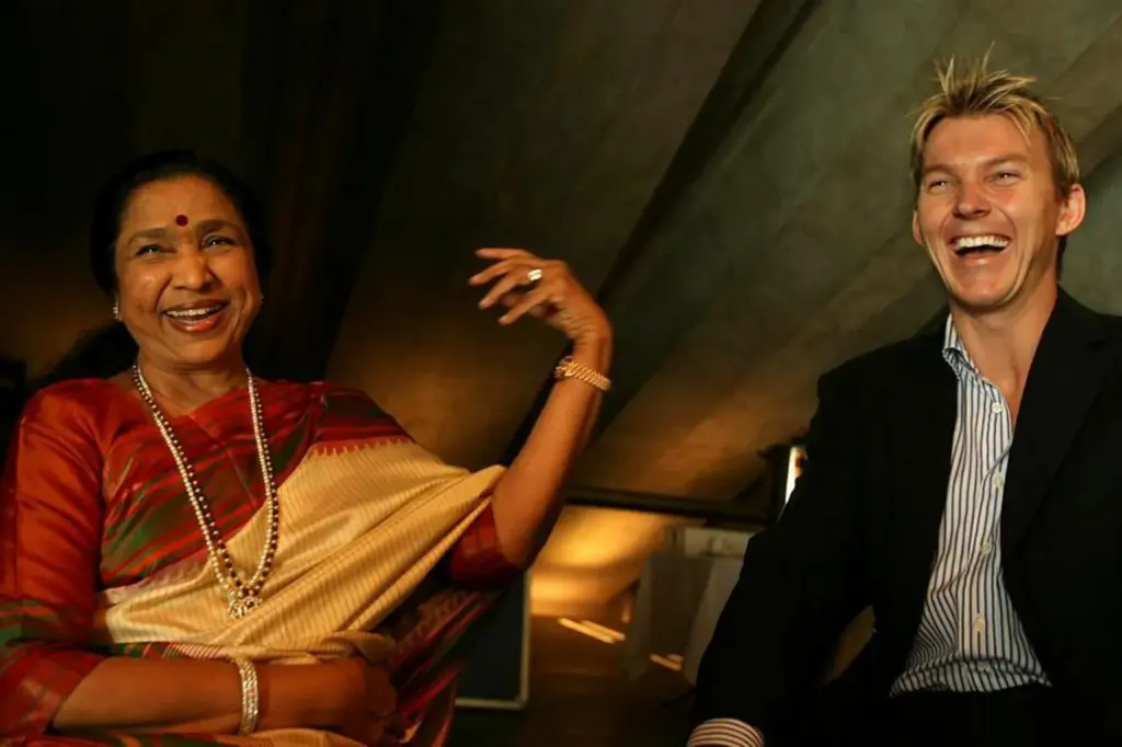 Asha Bhosle: The sound of Bollywood dies aged 92