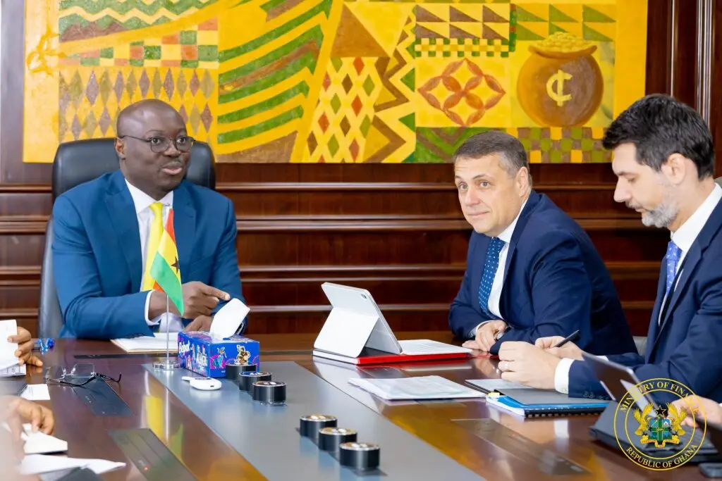 Finance Minister welcomes IMF team for 6th review, cites economic gains and job concerns Finance Minister welcomes IMF team for 6th review, cites economic gains and job concerns