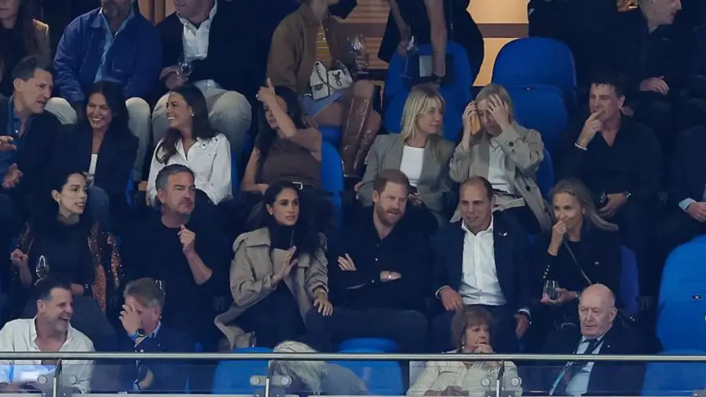 Harry and Meghan meet Bondi shooting survivors Harry and Meghan meet Bondi shooting survivors