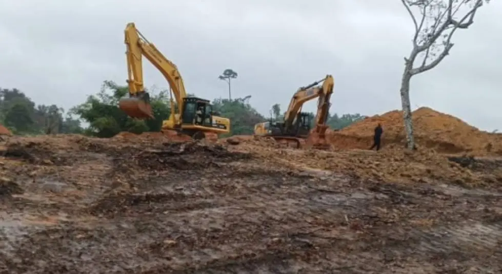 Salman residents call for halt to illegal mining activities Salman residents call for halt to illegal mining activities