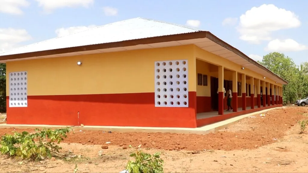 Wa East MP, DCE commission classroom block for Manwe JHS, pledge road repairs