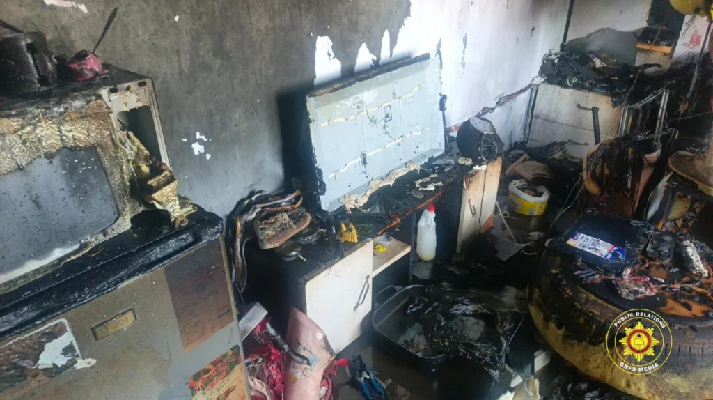 Fire damages three rooms in Sokabisi compound house; seven others saved Fire damages three rooms in Sokabisi compound house; seven others saved