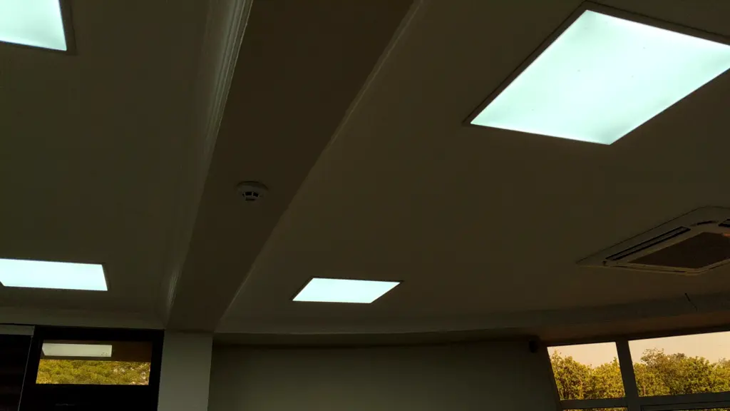 How smart key systems are helping Ghana’s hotels save energy and reduce emissions