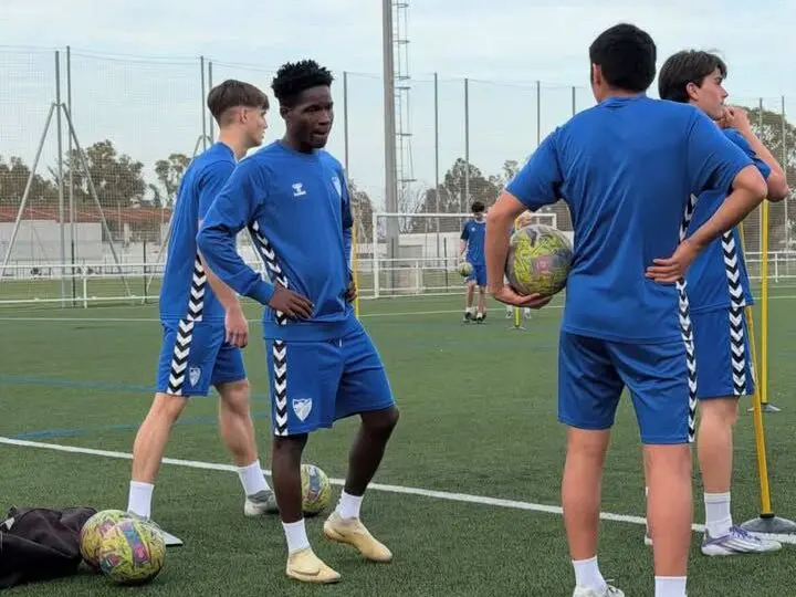 Teen defender Eric Mensah undergoes trial at Malaga CF after standout ROC Cup display