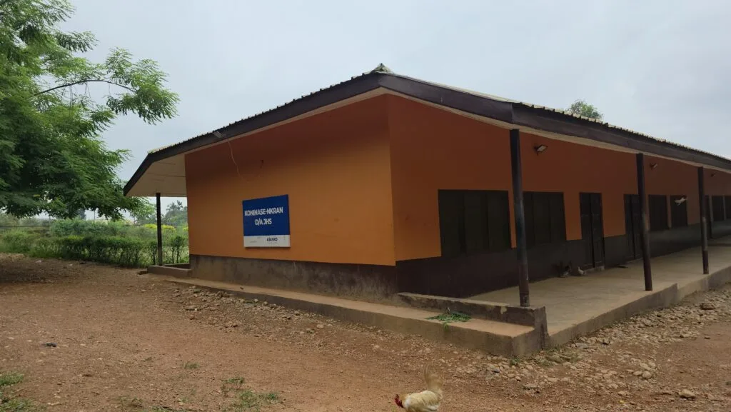 Asanko Gold, GES collaborate to strengthen literacy and teacher capacity in Amansie Asanko Gold, GES collaborate to strengthen literacy and teacher capacity in Amansie