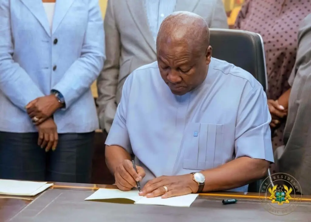 Mahama assents to 5 bills, including key amendments on security, education and finance Mahama assents to 5 bills, including key amendments on security, education and finance