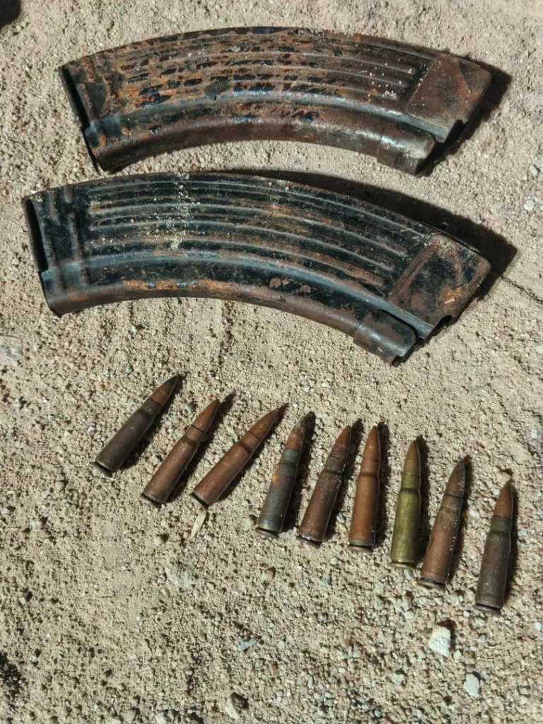 Police foil planned robbery attack, recover weapons linked to notorious armed syndicate