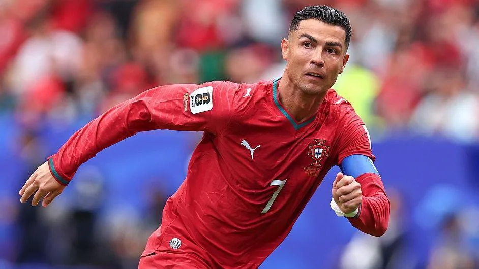 Cristiano Ronaldo sprinting for Portugal