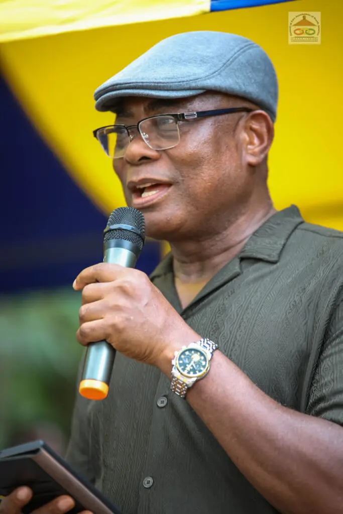 CEANA donates medical laboratory to Akpokofe community CEANA donates medical laboratory to Akpokofe community