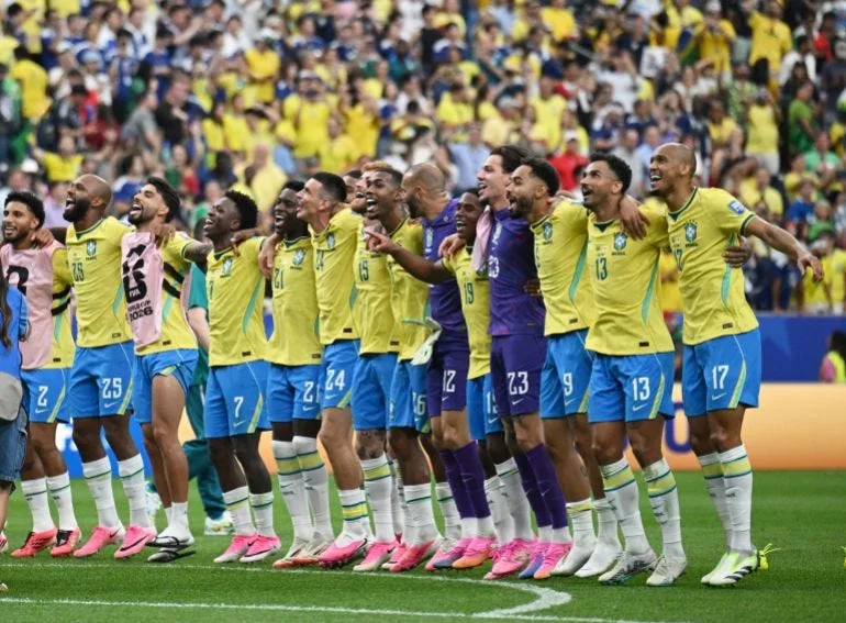 Men in Yellow: The futile search for Jogo Bonito