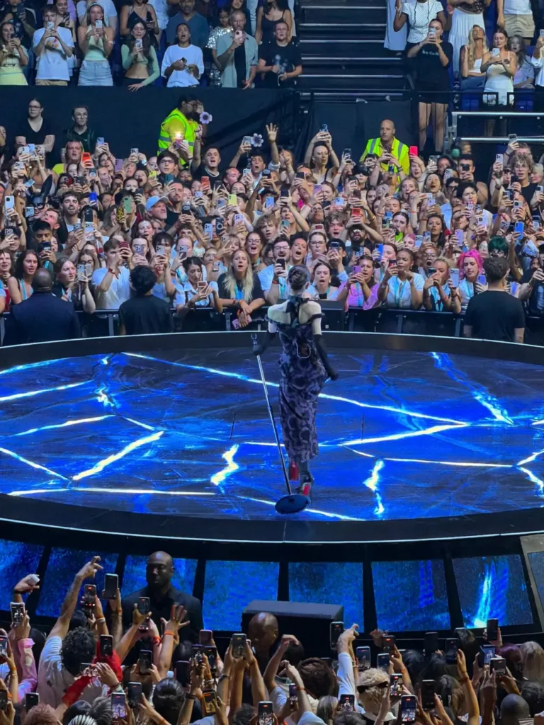 Ariana Grande leaves problems at home as her tour hits the UK Ariana Grande leaves problems at home as her tour hits the UK
