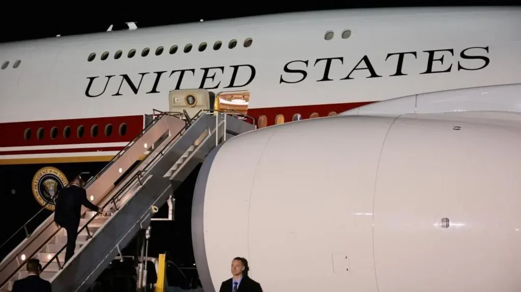 Trump hid in catering truck in secret plane swap over Iran threat, reports say