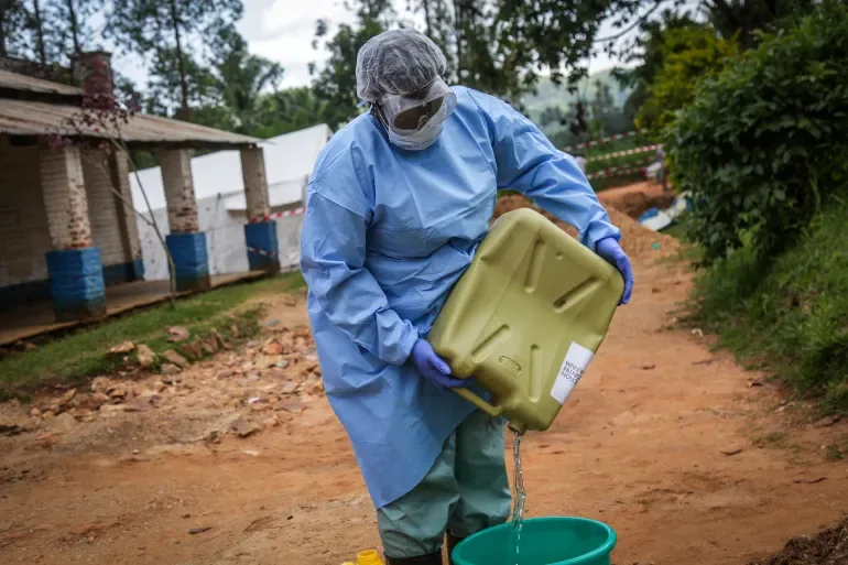 Attacks on Ebola centres intensify in eastern DRC amid outbreak fears Attacks on Ebola centres intensify in eastern DRC amid outbreak fears