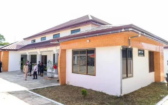 Nkawie Circuit Court remands 30-year-old mason over Mpasatia shop break-in Nkawie Circuit Court remands 30-year-old mason over Mpasatia shop break-in