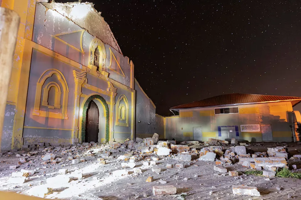 At least six dead and 21 injured after 2 earthquakes in Peru
