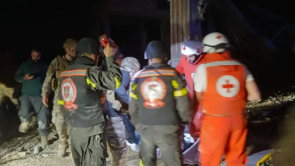 Lebanon accuses Israel of targeting journalist killed in air strike Lebanon accuses Israel of targeting journalist killed in air strike