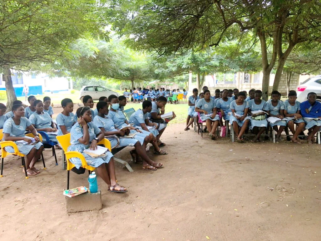 Diaspora Girls SHS in distress: Students learn under trees, attend classes in canteen amid severe infrastructure deficit