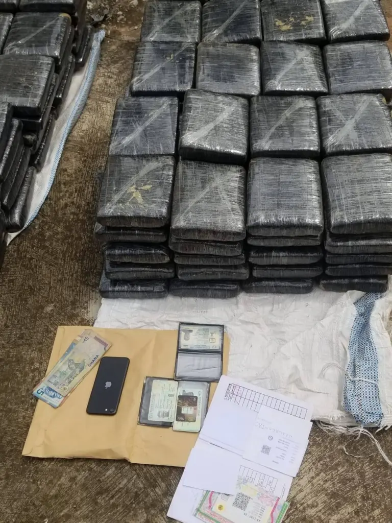 Ashanti North police seize large quantity of suspected narcotics in Offinso, four arrested