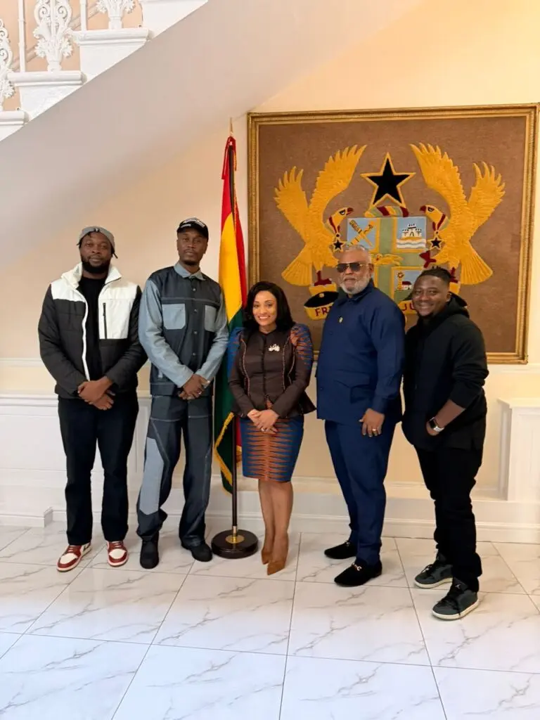 DJ Bridash meets Ghana High Commissioner in UK, set for London performance with E.L