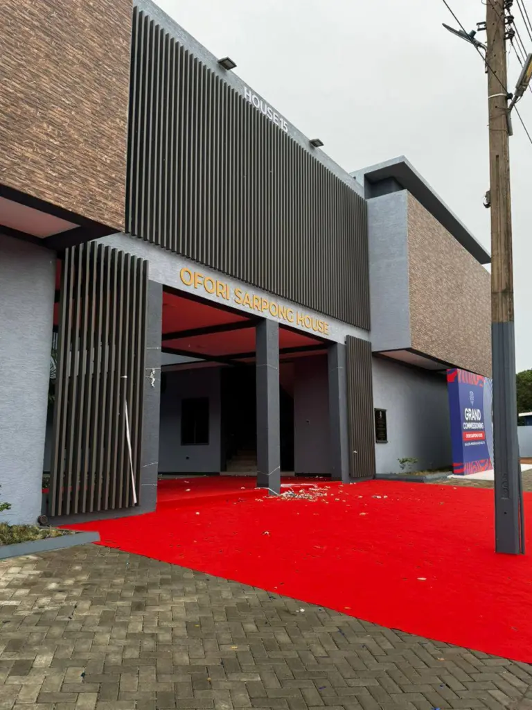 Dr Ofori Sarpong donates state-of-the-art facility to PRESEC