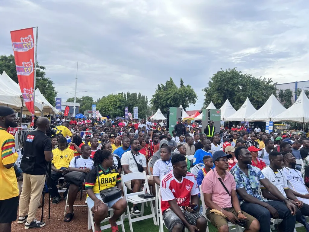 Fans defy rain to watch Champions League final at Hitz FM Rep Ur Jersey
