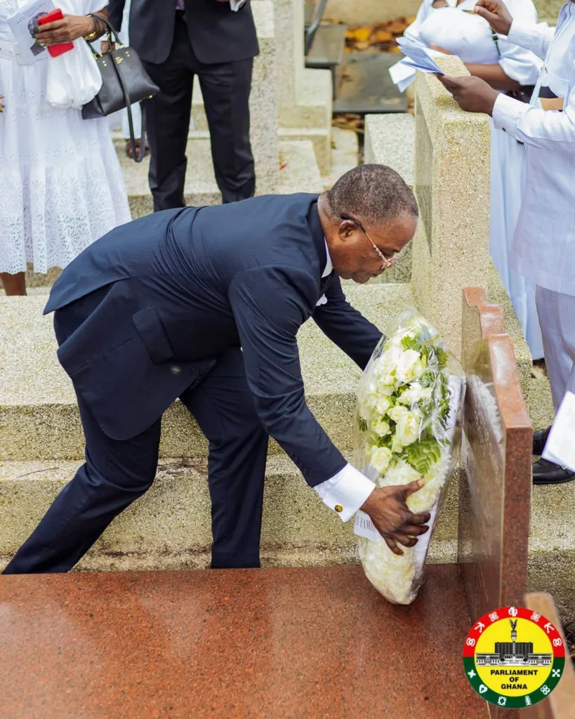 Parliament holds wreath-laying ceremony in memory of former Speaker Justice D. F. Annan
