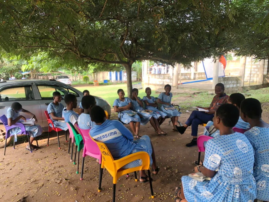 Diaspora Girls SHS in distress: Students learn under trees, attend classes in canteen amid severe infrastructure deficit