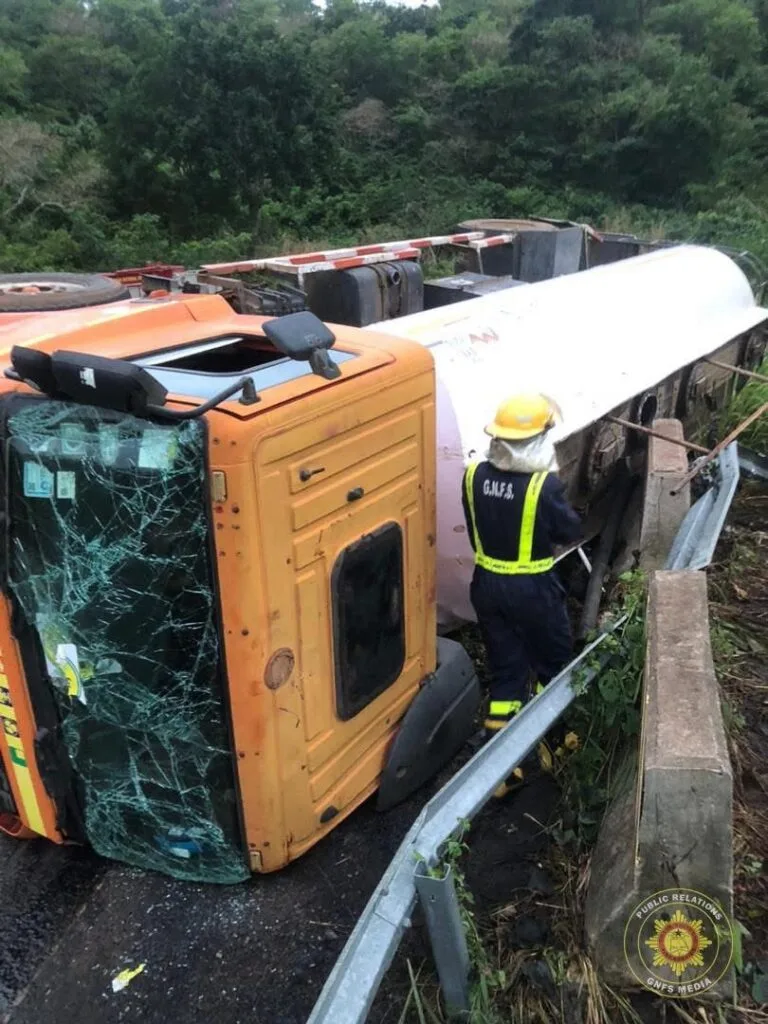 GNFS prevents possible fuel tanker explosion on Fume–Biakpa stretch GNFS prevents possible fuel tanker explosion on Fume–Biakpa stretch