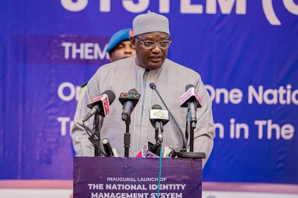 Margins delivers first GAM ID - President Barrow is inaugural recipient Margins delivers first GAM ID - President Barrow is inaugural recipient