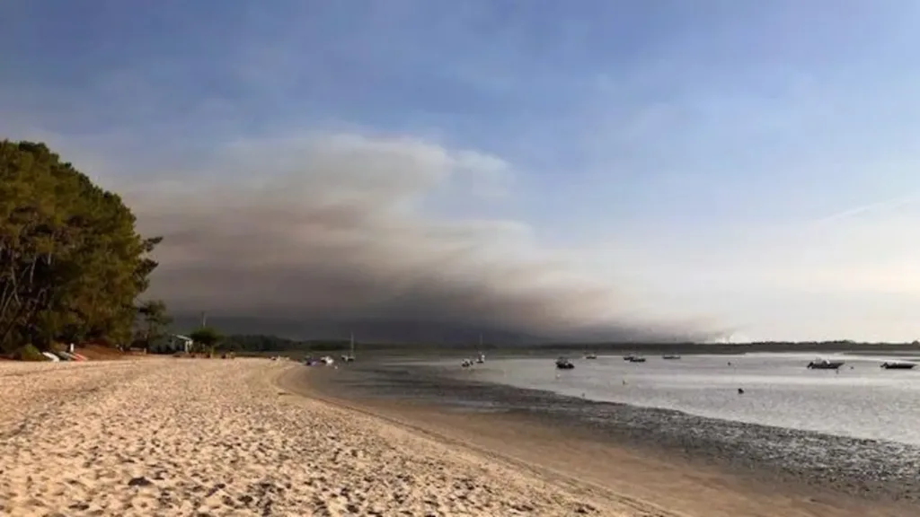 12,000 evacuated as wildfires spread across France’s Gironde region 12,000 evacuated as wildfires spread across France’s Gironde region