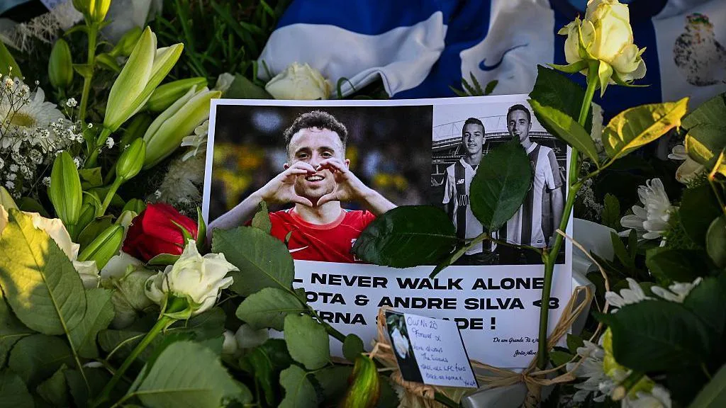 Diogo Jota funeral wreath