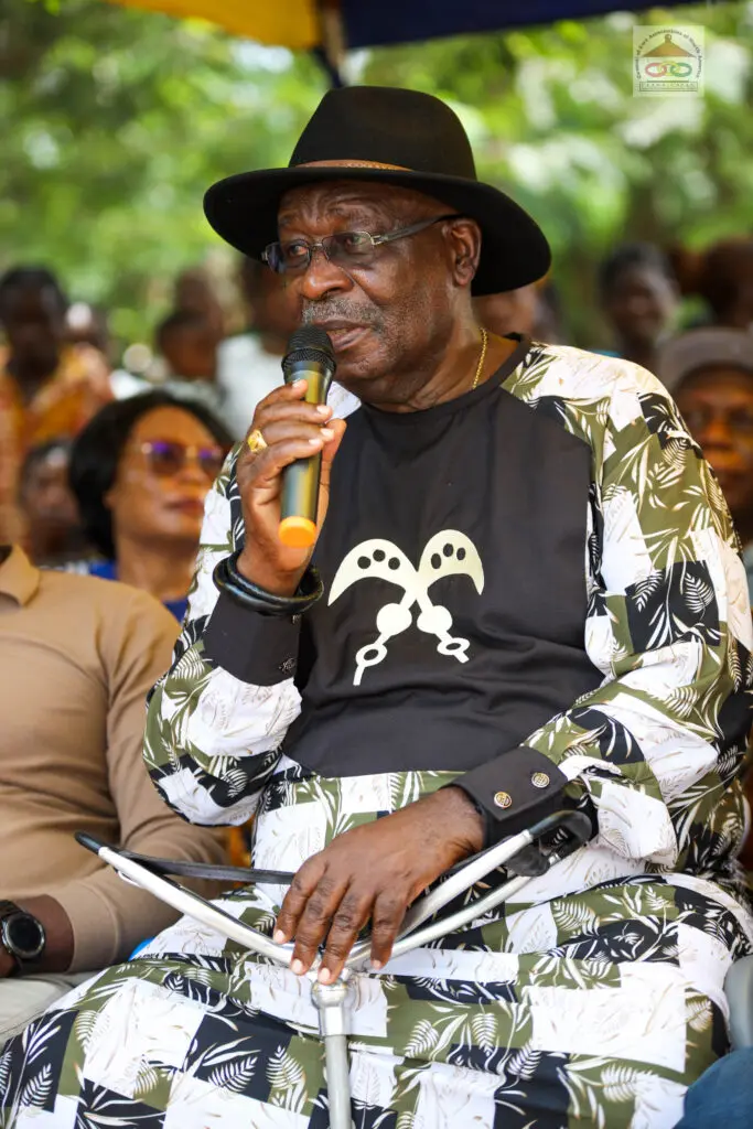 CEANA donates medical laboratory to Akpokofe community CEANA donates medical laboratory to Akpokofe community